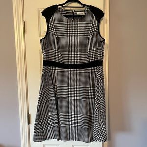 Calvin Klein Houndstooth Sheath Dress